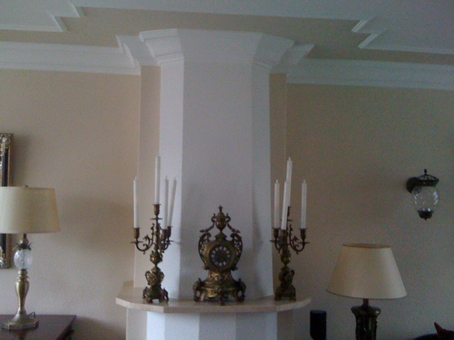 Wand- en plafondafwerking in een woning